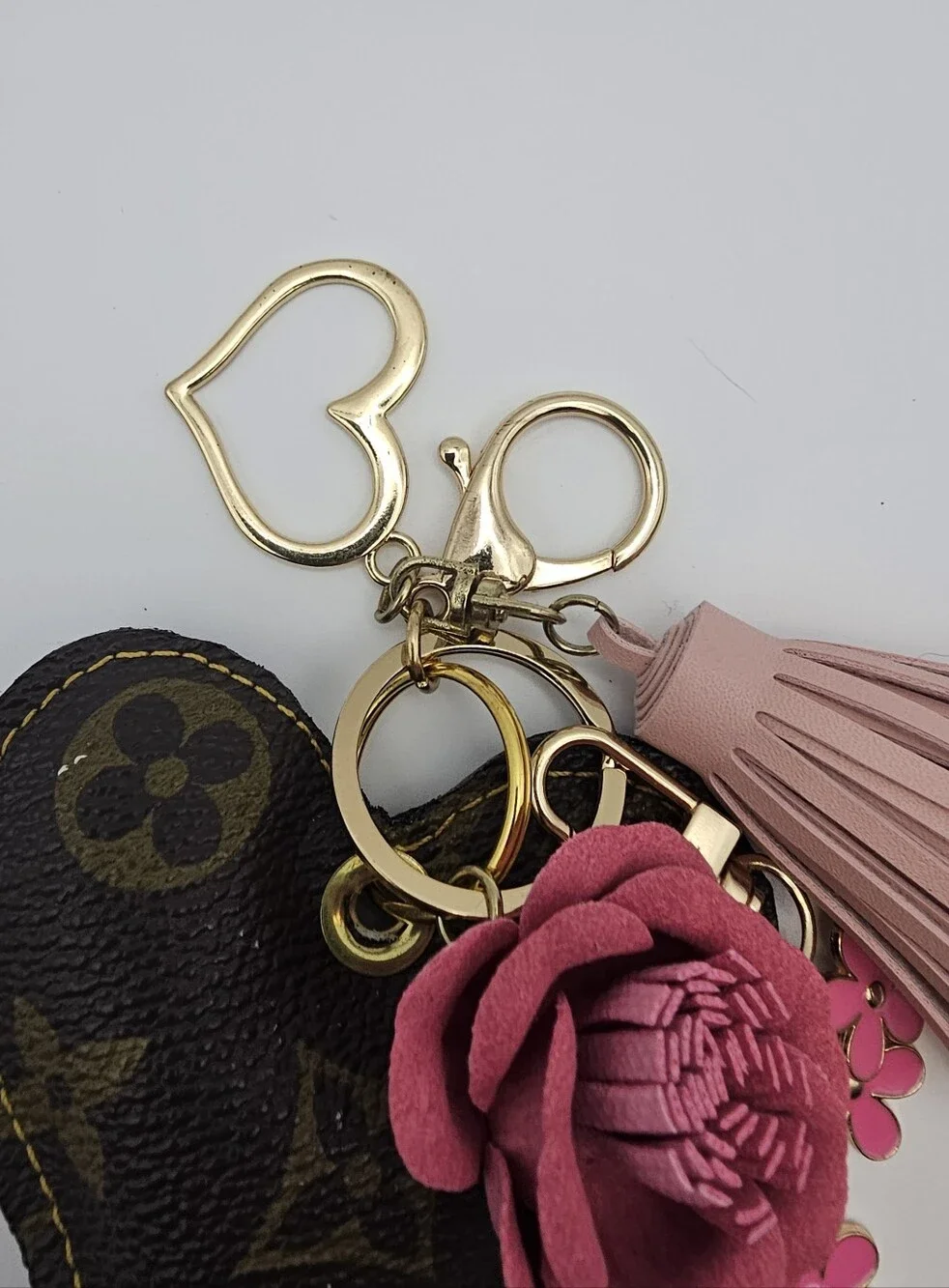 N/A upcycled leather